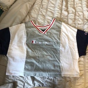CHAMPION TEE